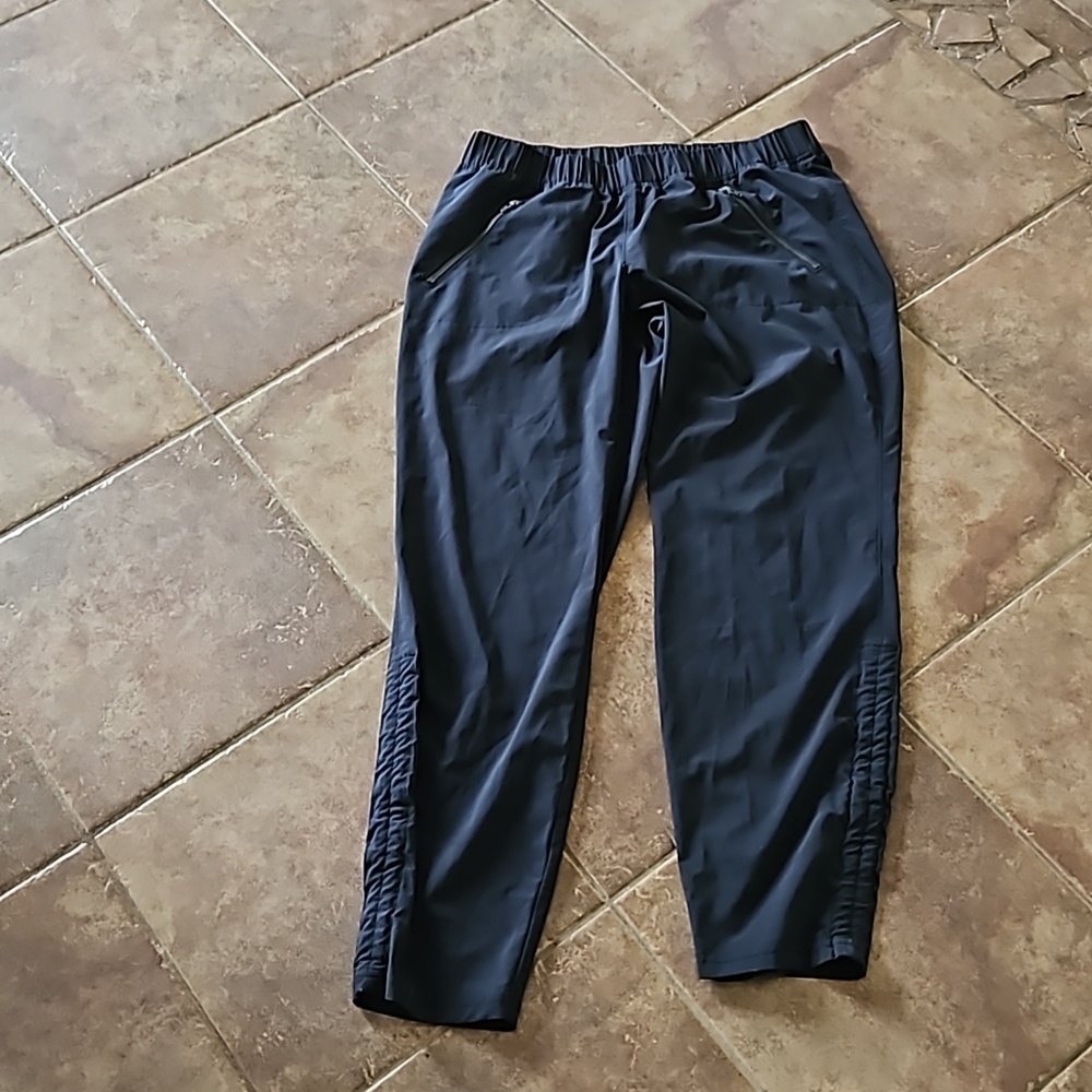 Women's Athleta pants size 8
